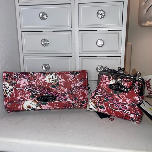 NWT Ed Hardy Red Wallet and Mini bag Set - Picture 4 of 5